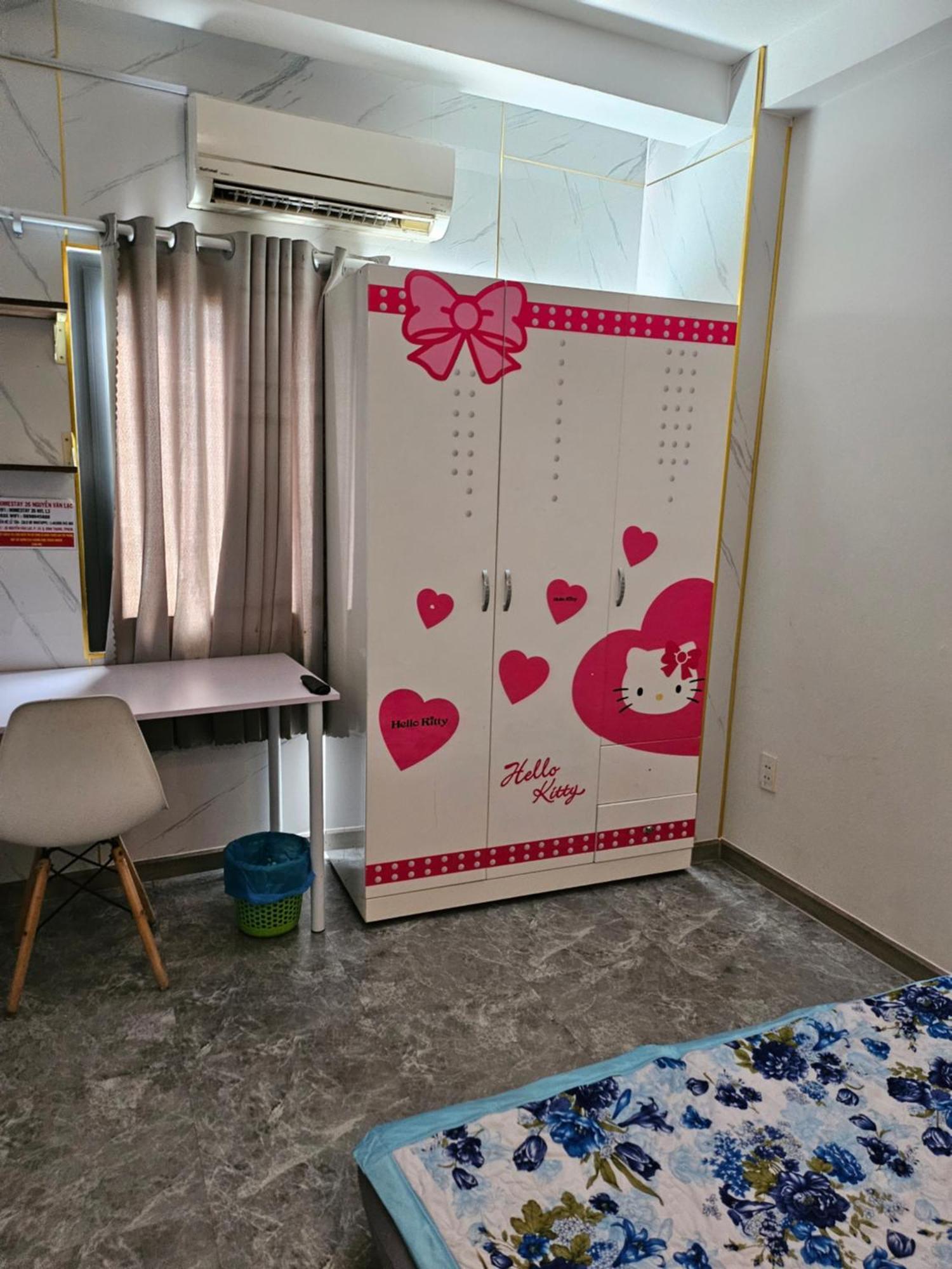 Homestay 26 Nguyen Van Lac Ho Şi Min Dış mekan fotoğraf